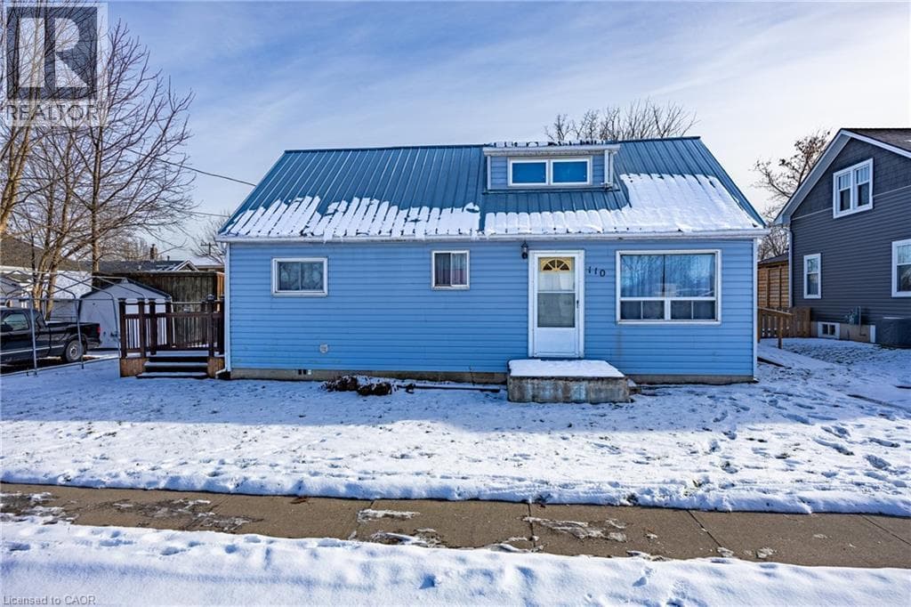 110 NELSON Street E — Port Dover, Ontario - Main photo