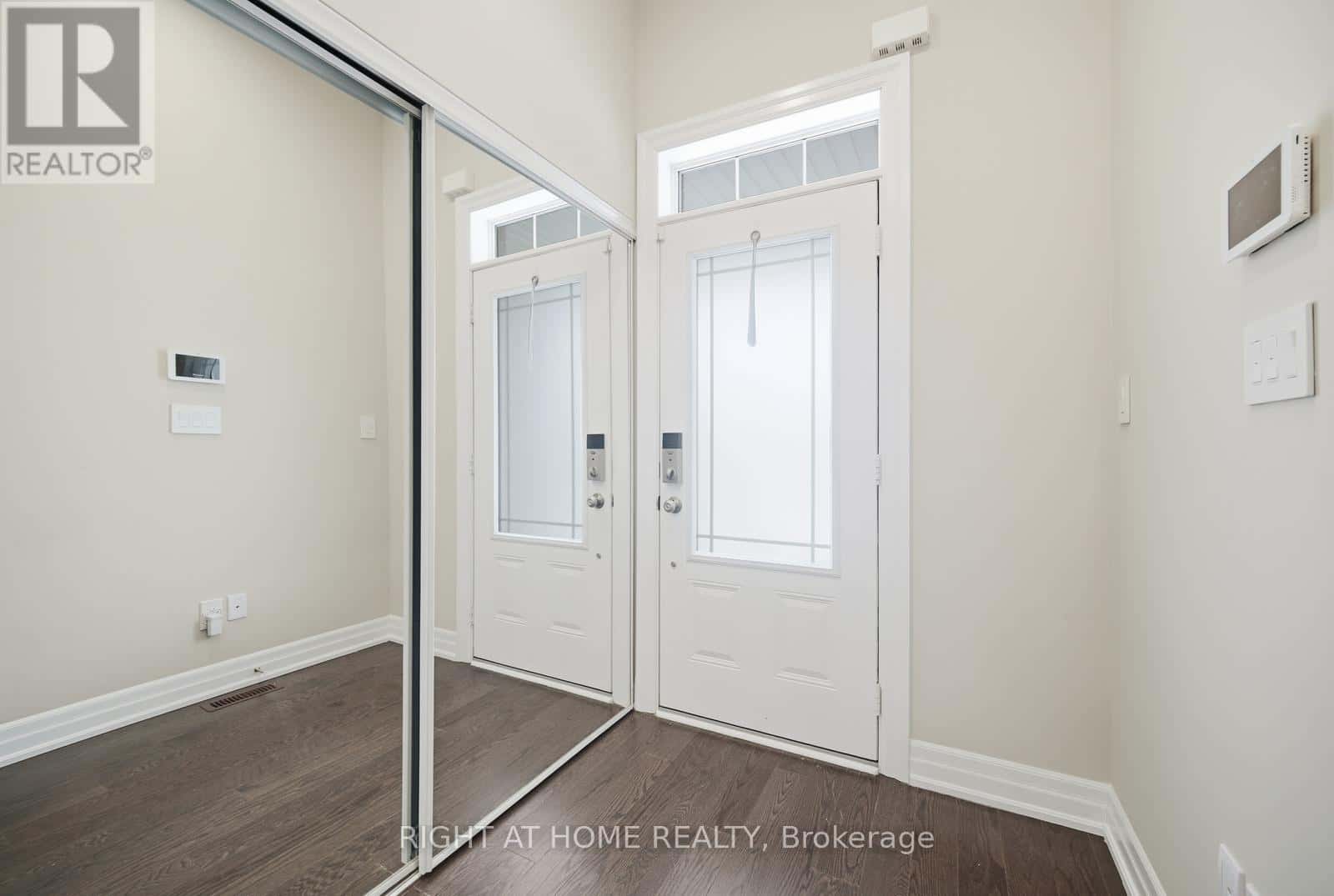 55 CLIFFORD CRESCENT — New Tecumseth (Tottenham) - Photo 4 of 37