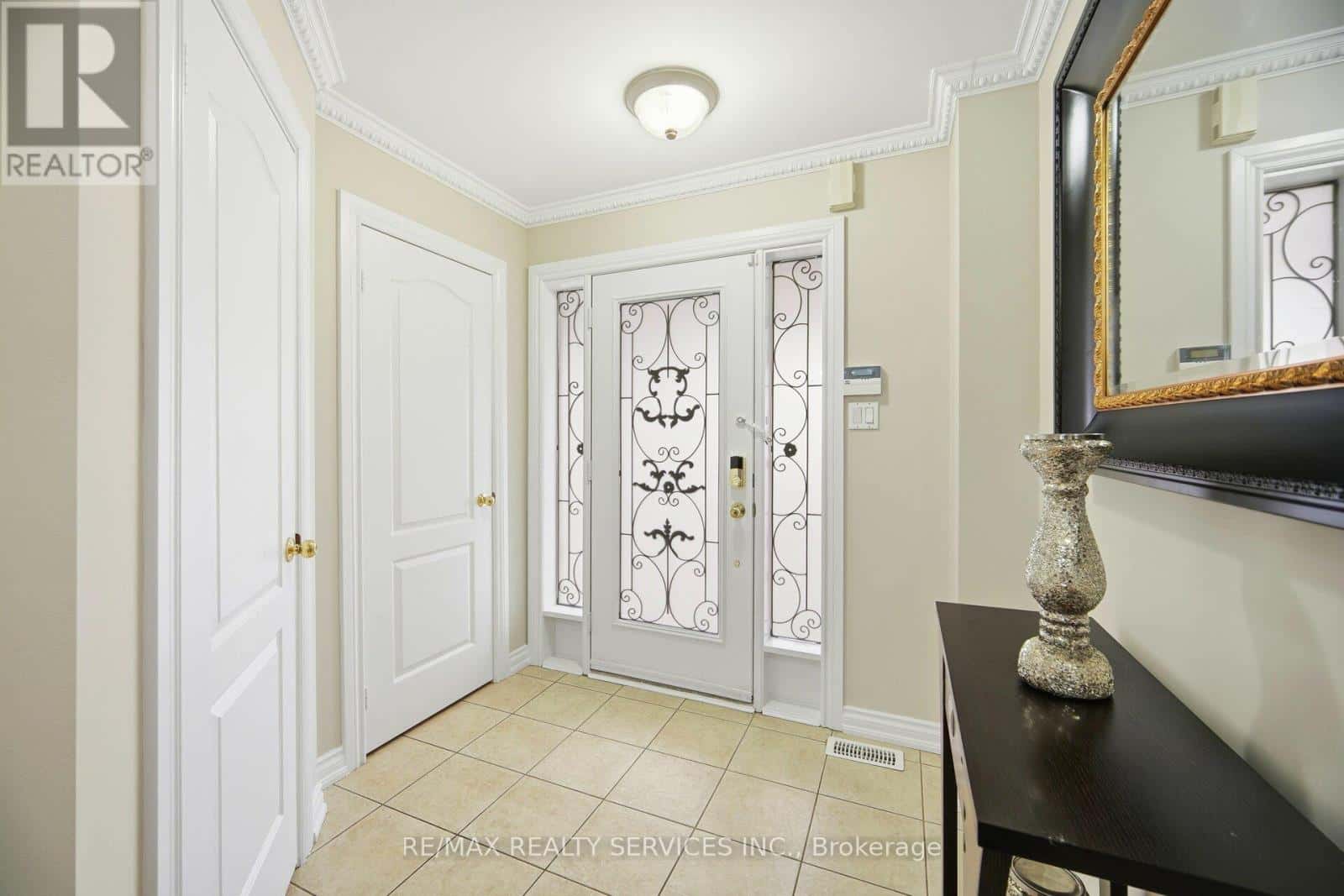 Brampton (Fletcher's Meadow) — Brampton (Fletcher's Meadow) - Photo 4 of 50