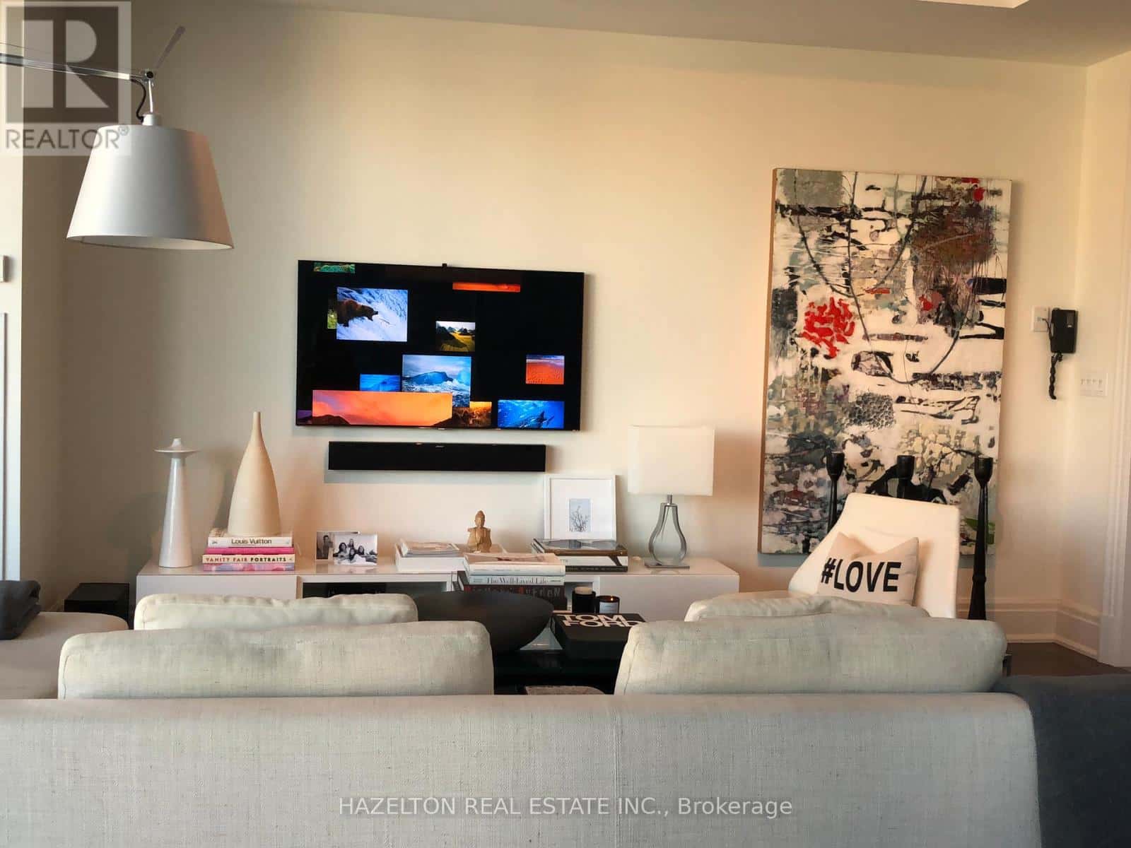 Toronto (Annex) — Toronto (Annex) - Photo 4 of 31