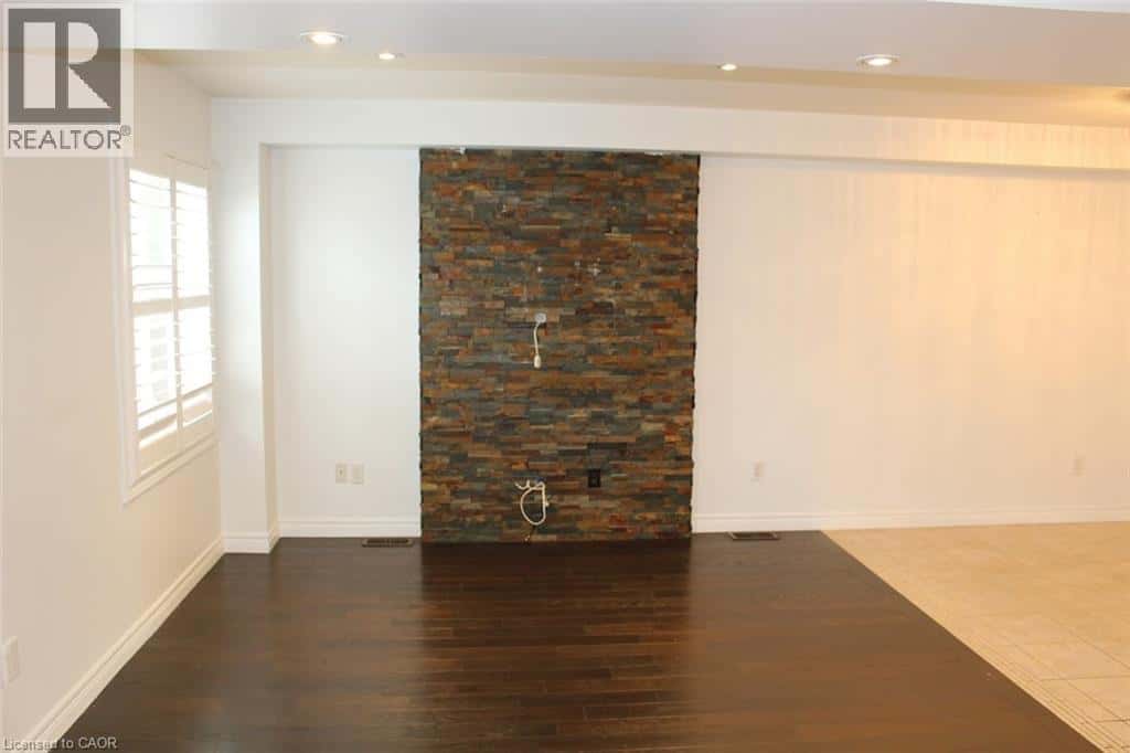 Stoney Creek — Stoney Creek - Photo 5 of 25