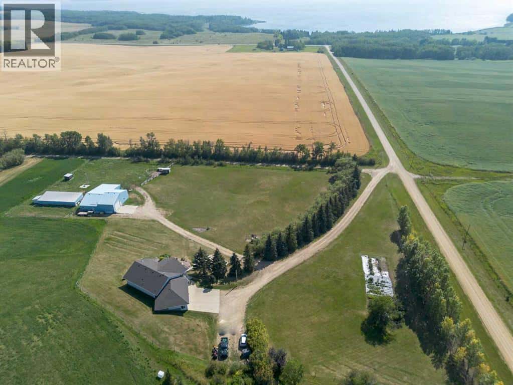 40017 RR23 — Rural Lacombe County, Alberta - Photo 2 of 42