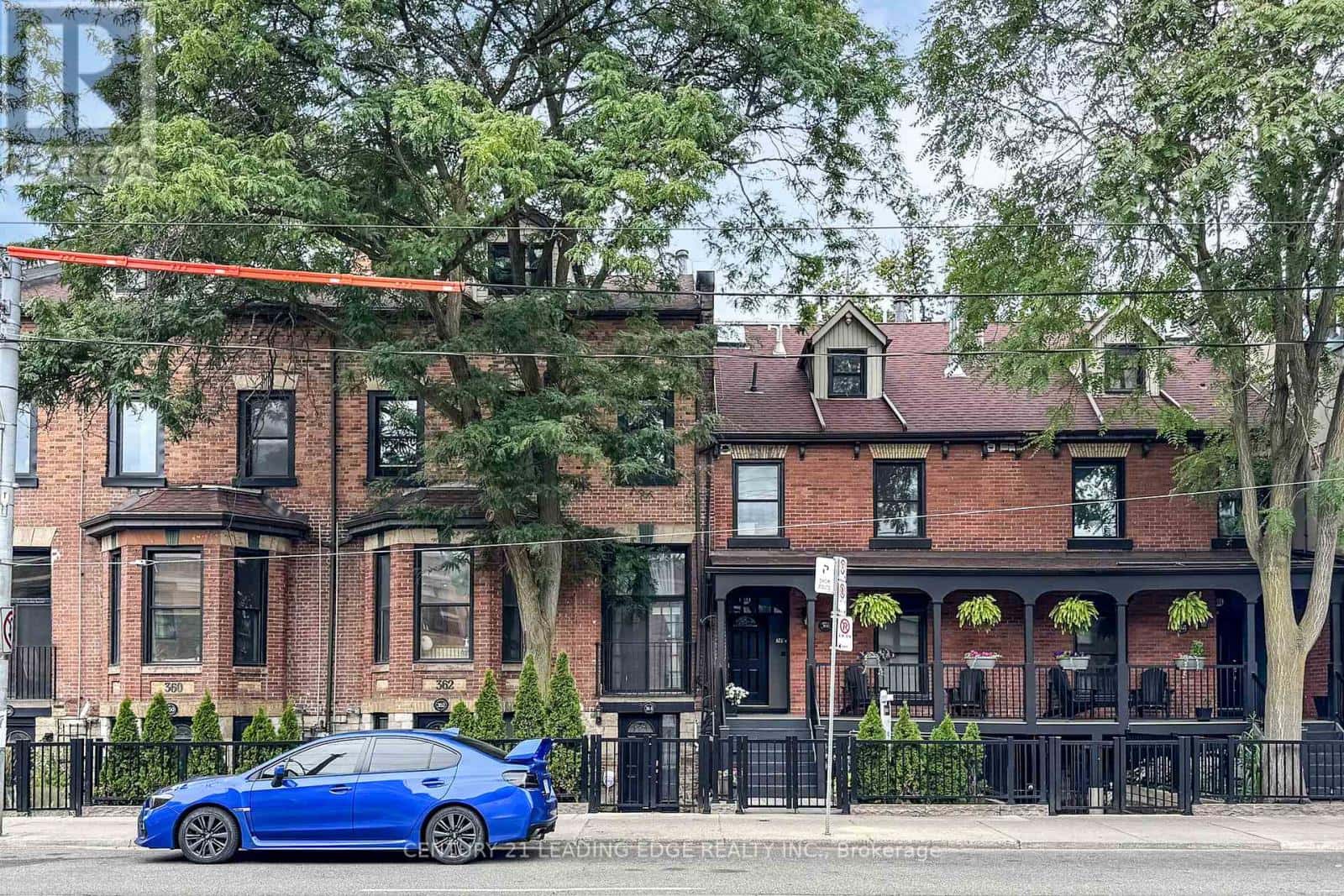 Toronto (Moss Park) — Toronto (Moss Park) - Photo 2 of 37