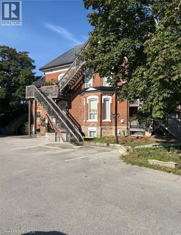 Georgetown — Georgetown - Photo 2 of 10