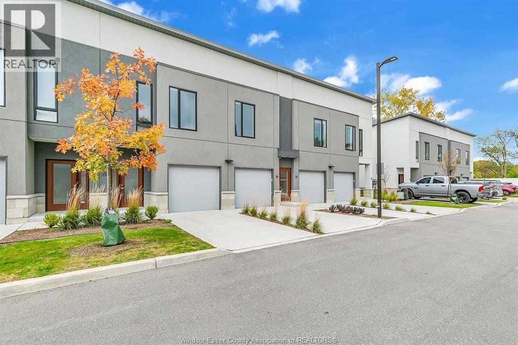 Windsor — Windsor - Main photo