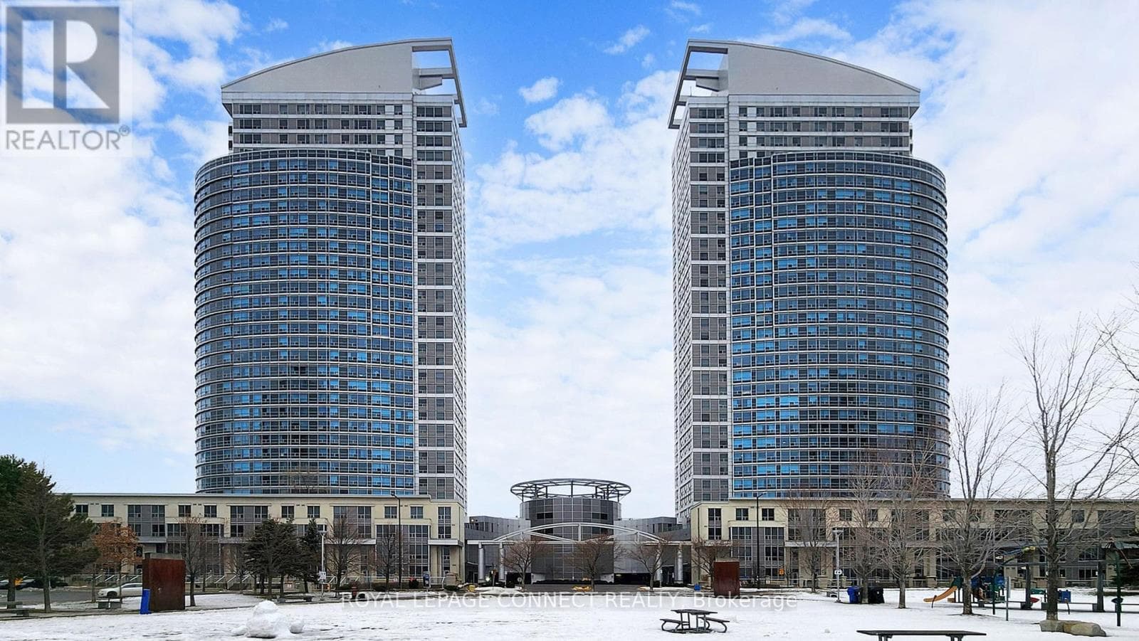 Toronto (Woburn) — Toronto (Woburn) - Main photo