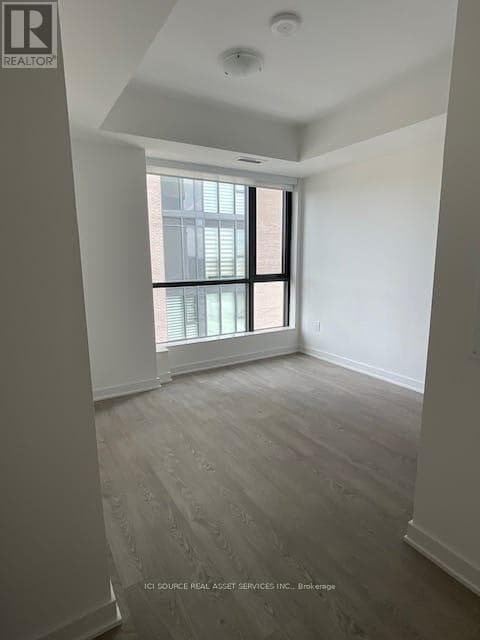 Vaughan — Vaughan - Main photo