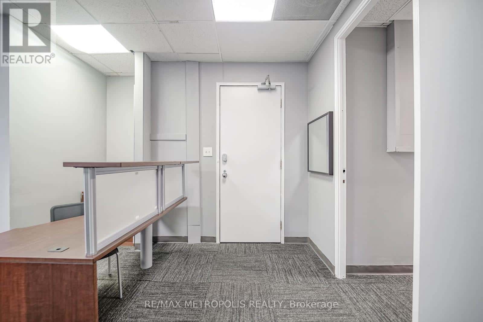 317 - 1033 BAY STREET — Toronto (Bay Street Corridor) - Photo 5 of 34