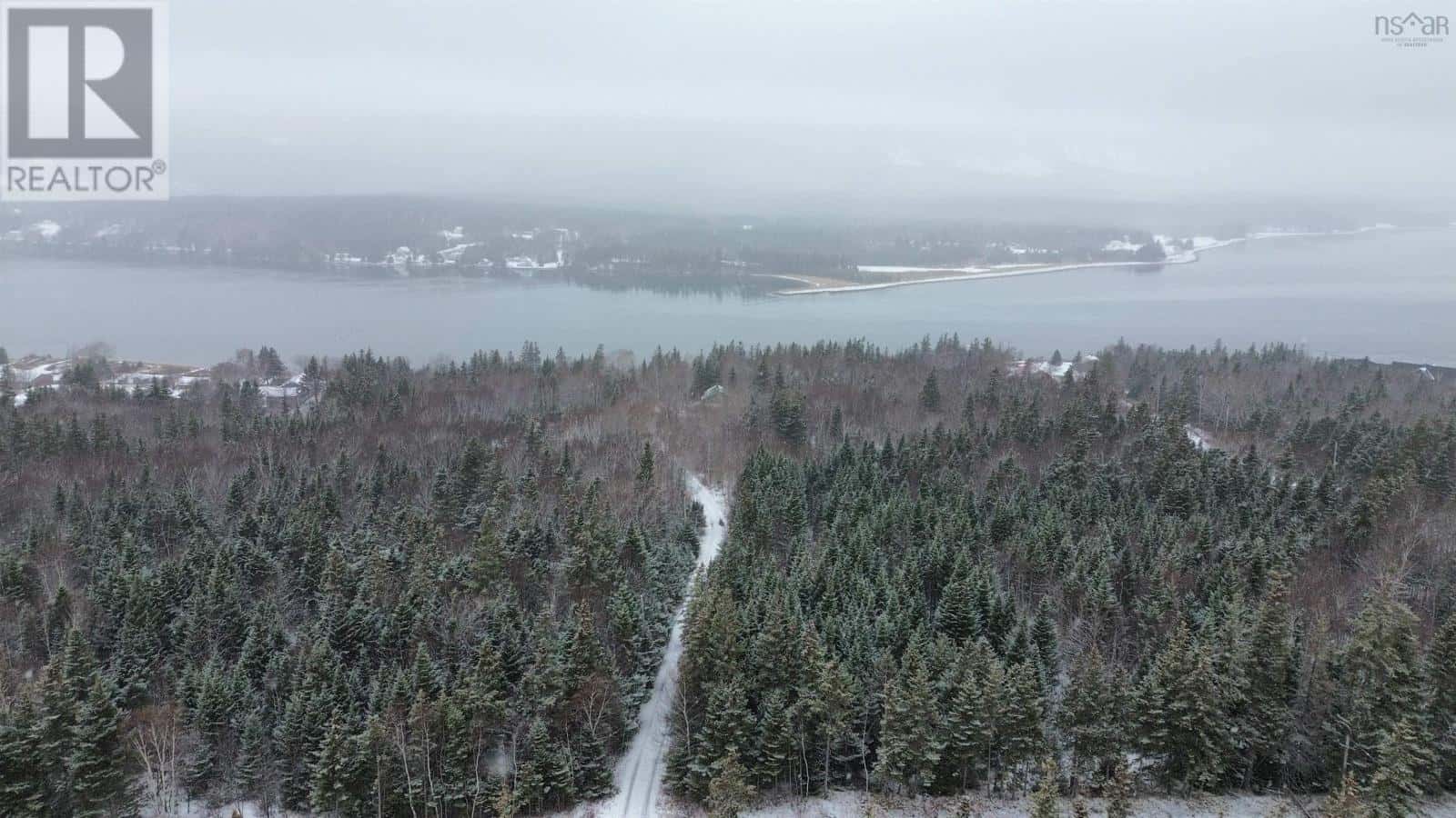 Big Bras D'Or — Big Bras D'Or - Photo 4 of 32