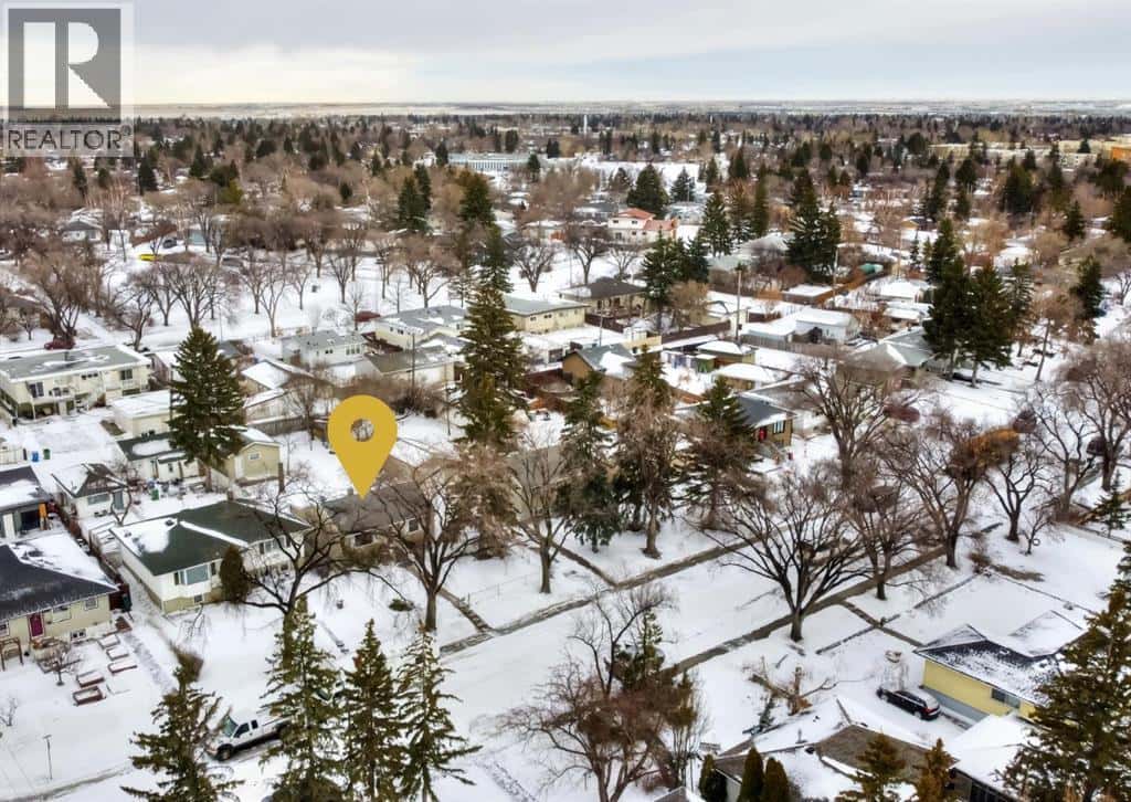 Calgary — Calgary - Photo 2 of 32