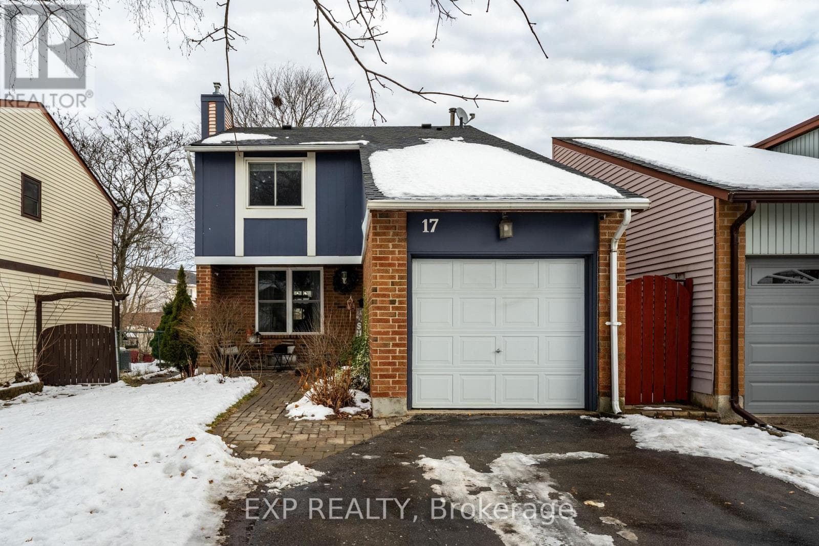 17 GLACEPORT AVENUE — Hamilton (Waterdown), Ontario - Main photo