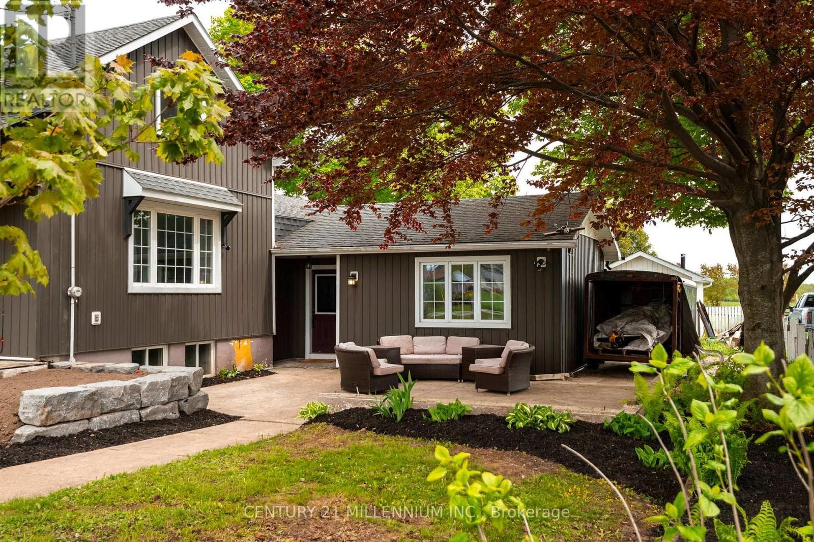 Southgate — Southgate - Main photo