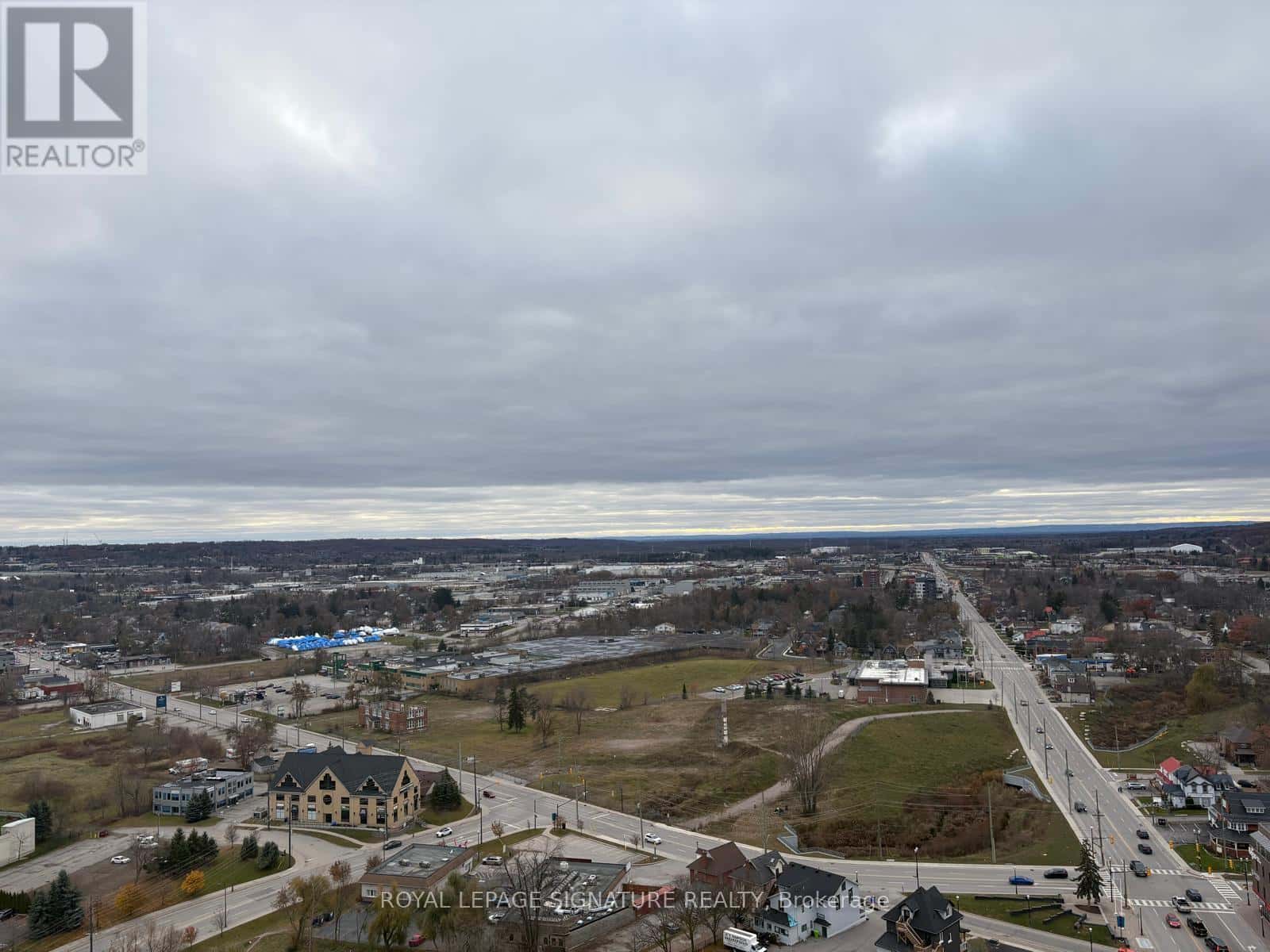 Barrie (City Centre) — Barrie (City Centre) - Photo 3 of 26