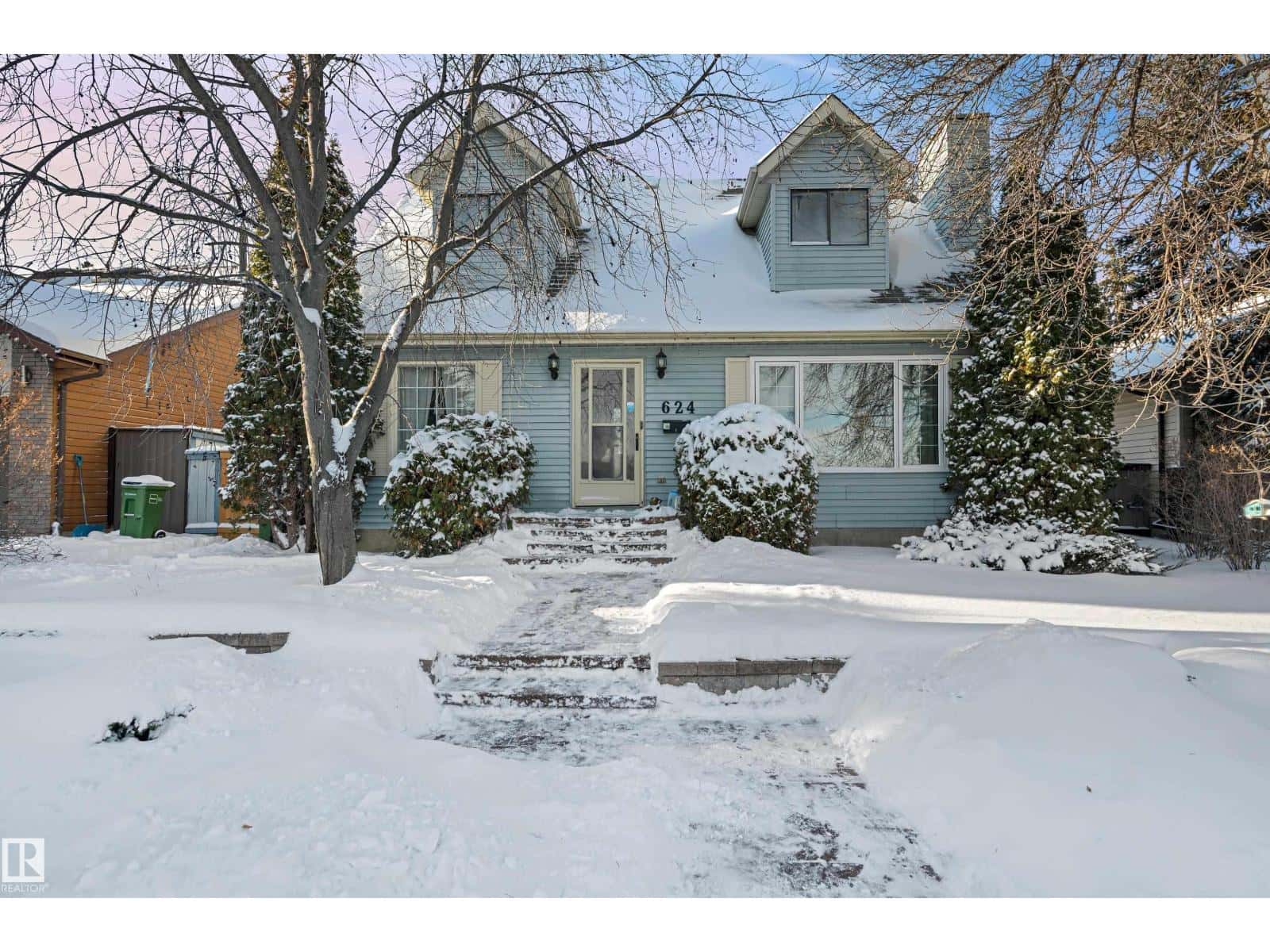 Edmonton — Edmonton - Photo 2 of 48