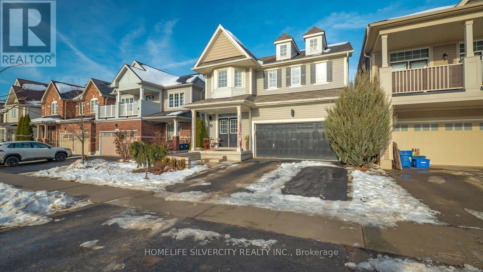 Brantford — Brantford - Photo 2 of 39