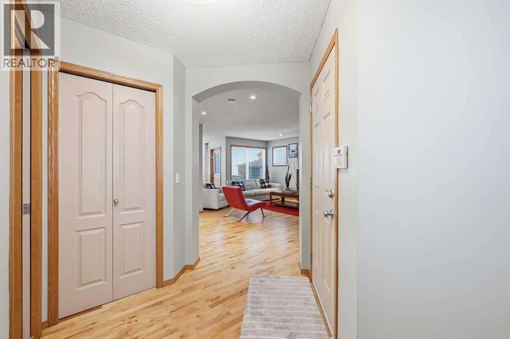 Calgary — Calgary - Photo 4 of 50