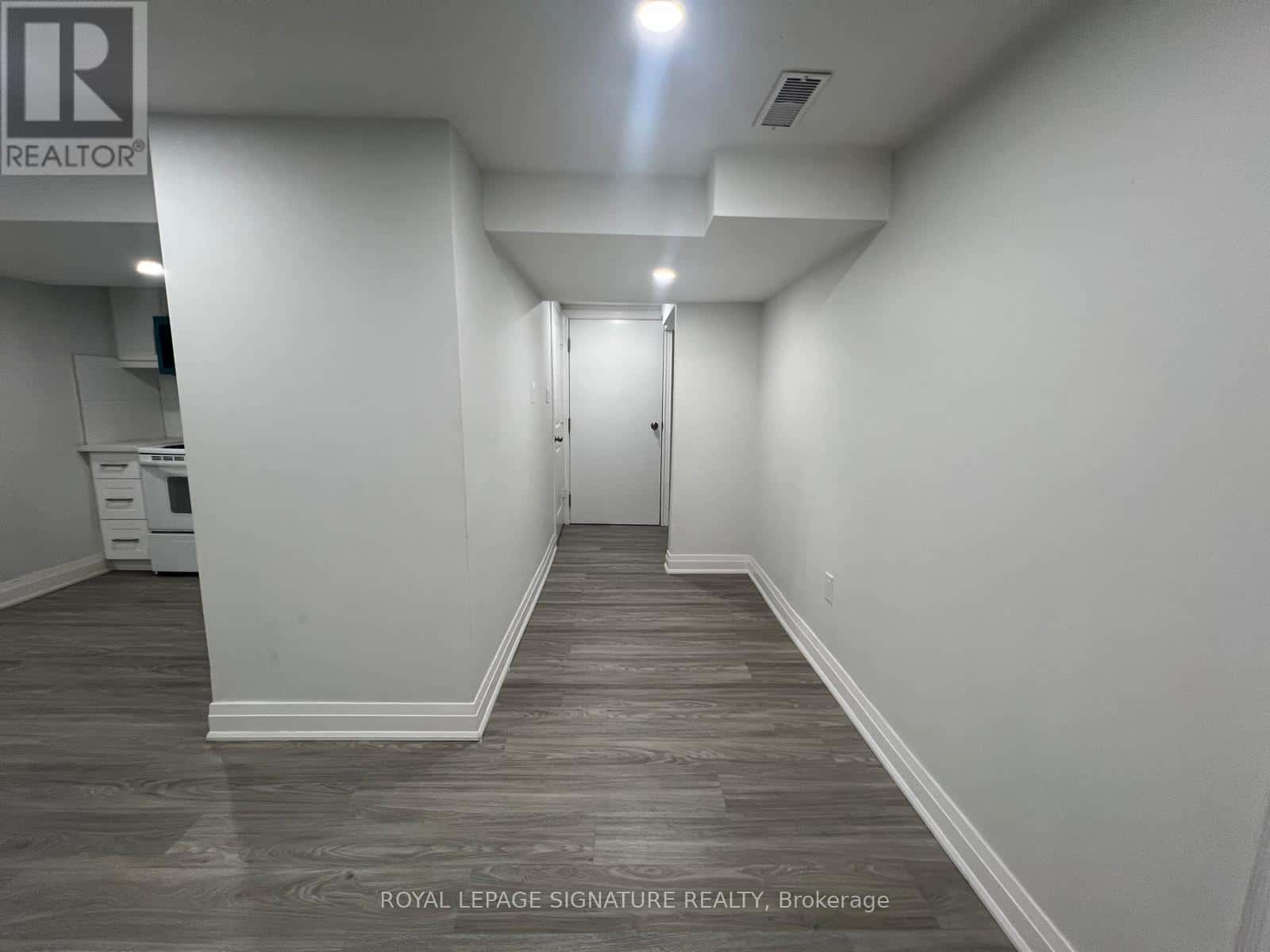 Oshawa (Lakeview) — Oshawa (Lakeview) - Photo 5 of 12