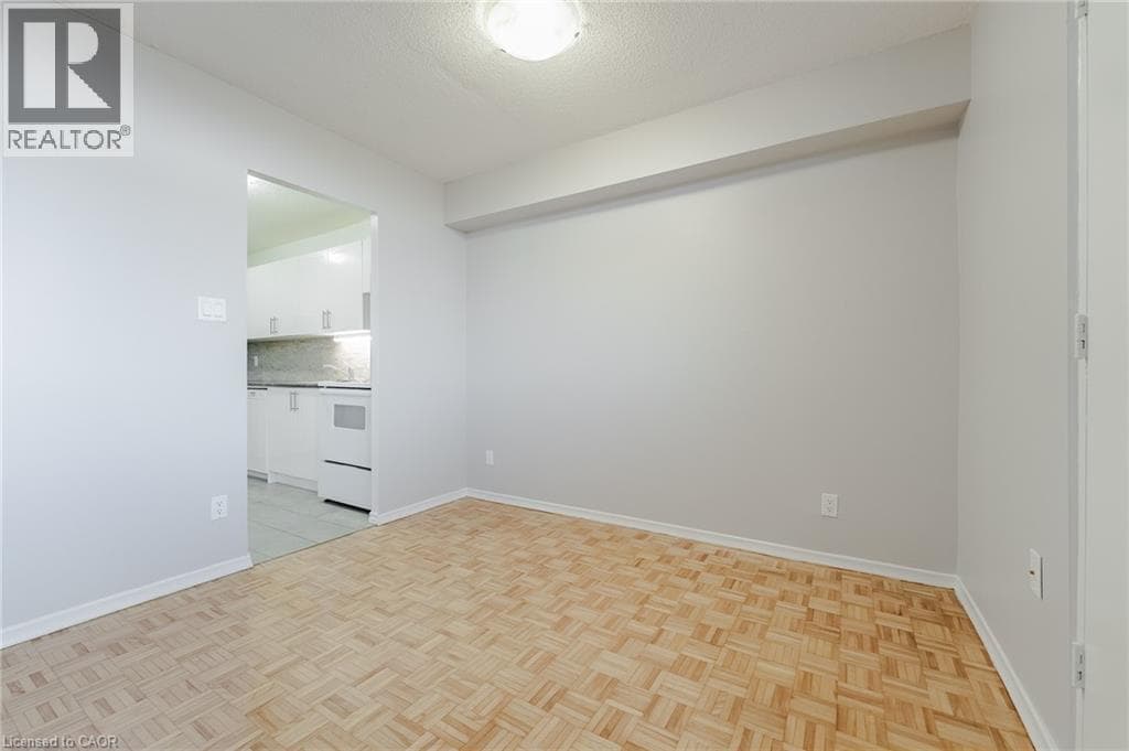 Burlington — Burlington - Main photo