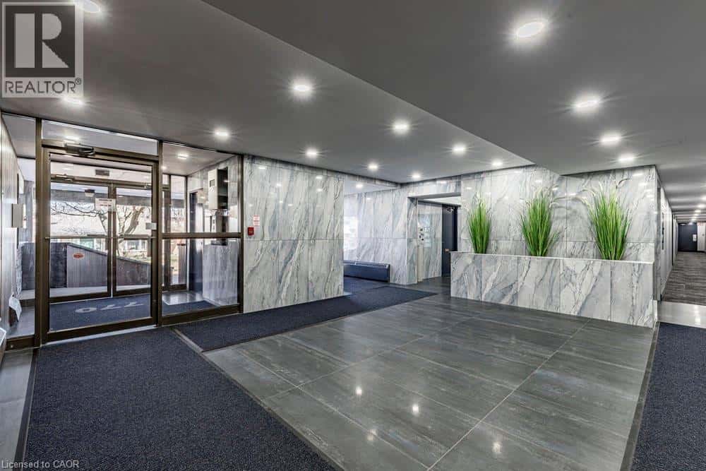 Burlington — Burlington - Photo 4 of 23