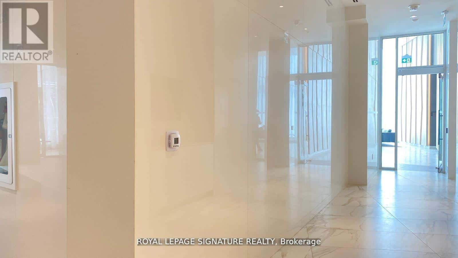 Mississauga (City Centre) — Mississauga (City Centre) - Photo 4 of 16