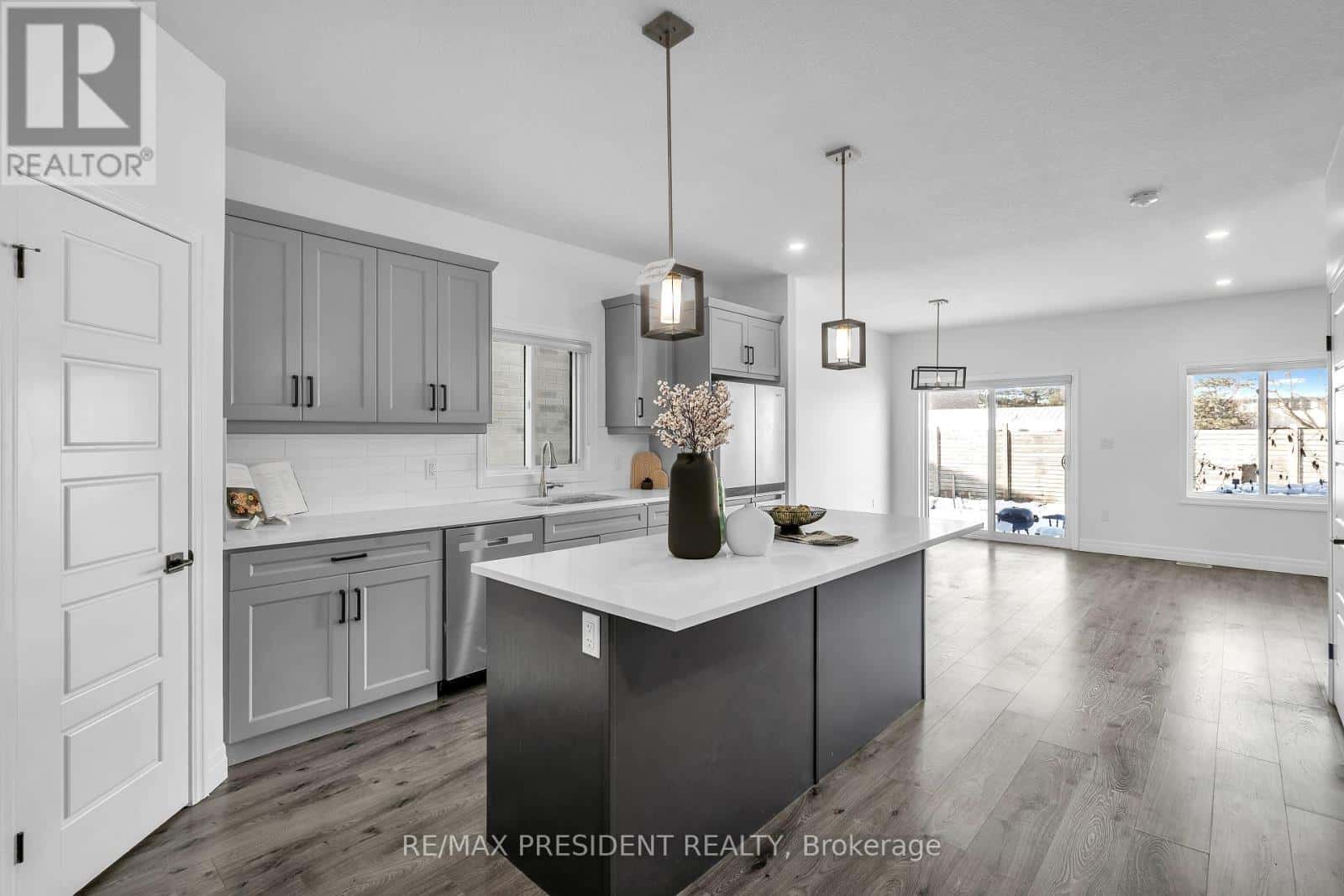 London East (East I) — London East (East I) - Photo 4 of 31