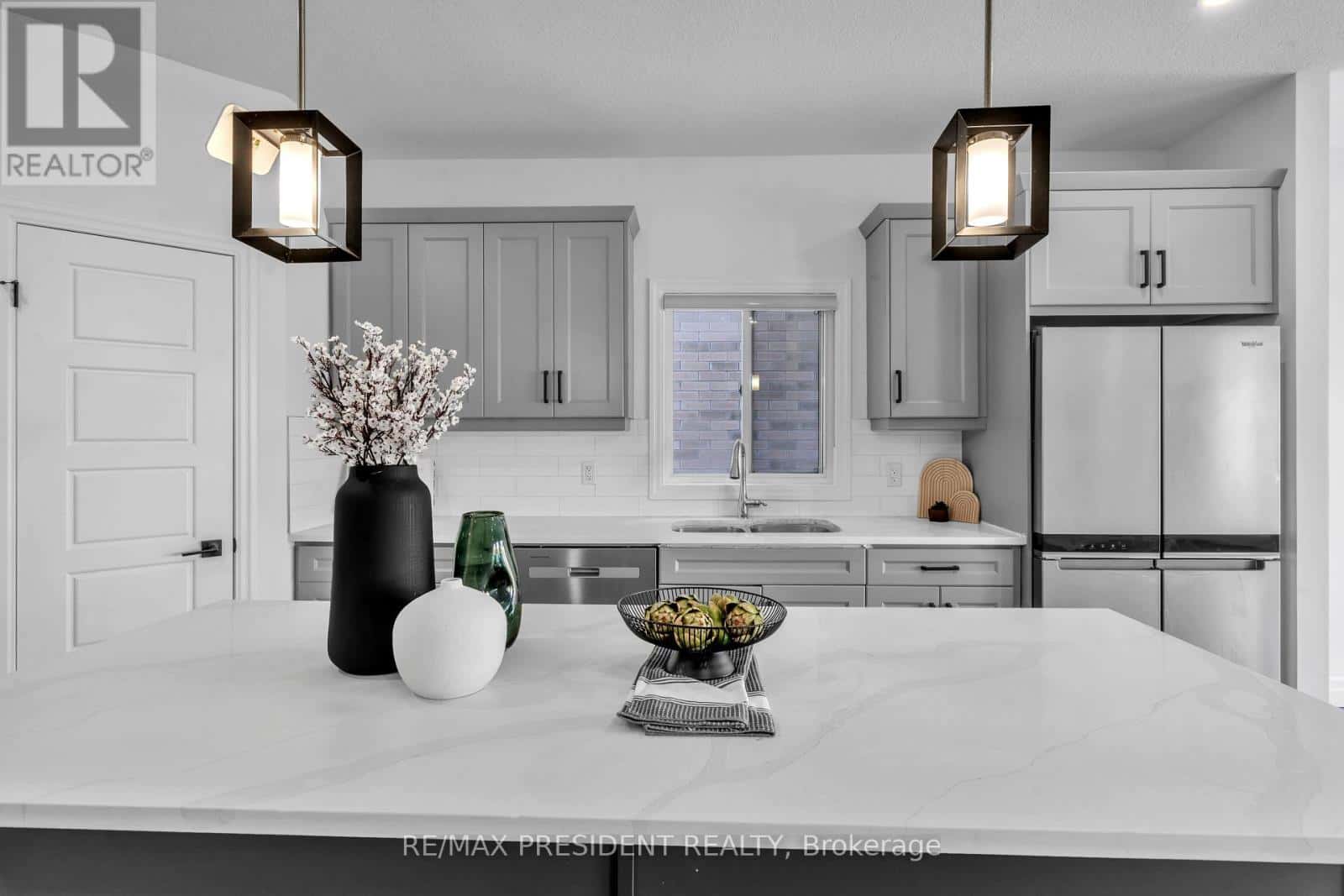 London East (East I) — London East (East I) - Photo 5 of 31