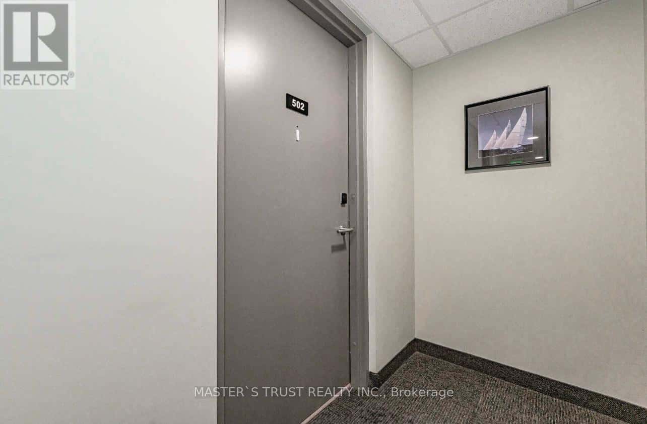 502 - 321 SPRUCE STREET — Waterloo - Photo 3 of 16