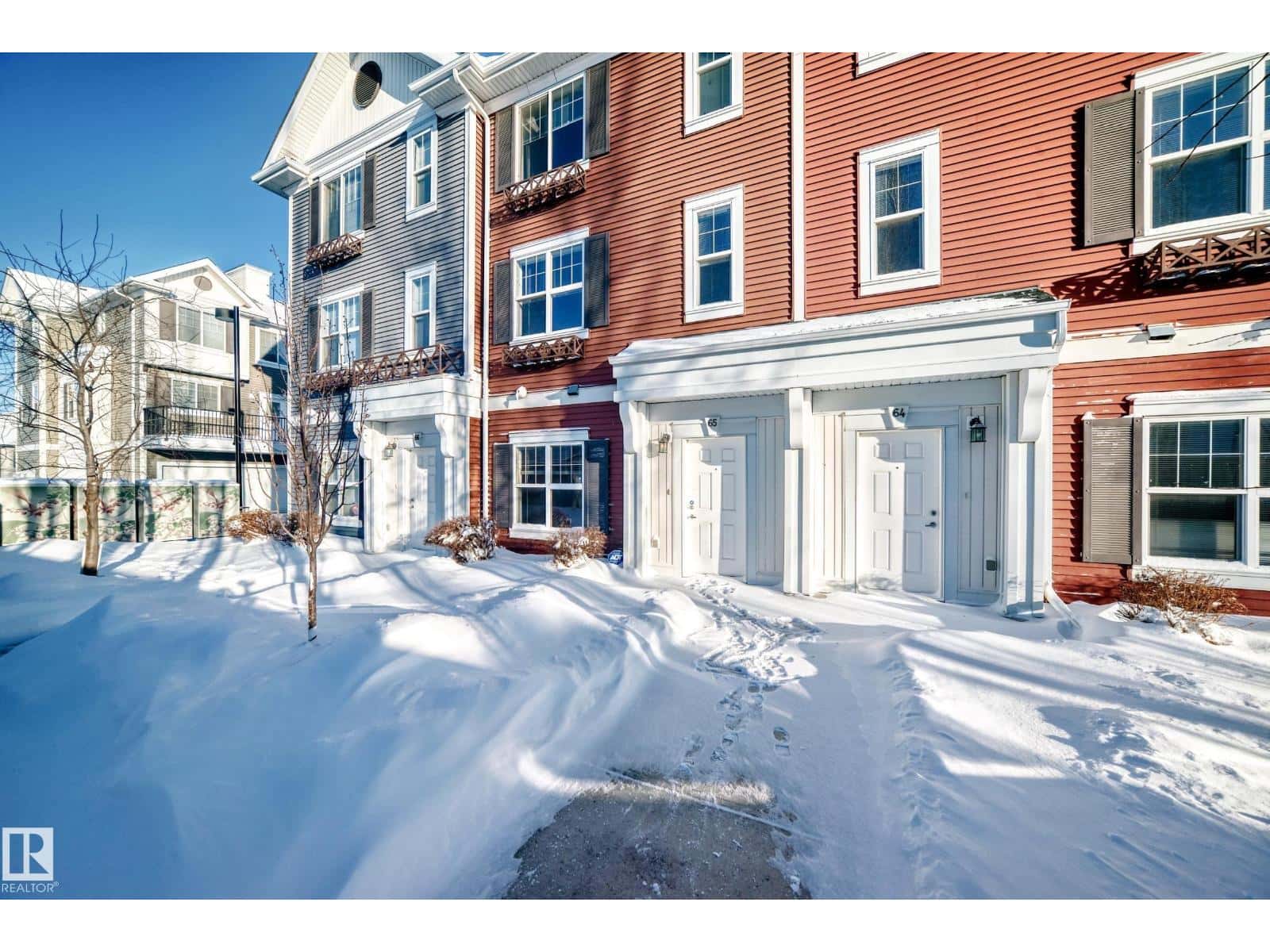 Edmonton — Edmonton - Photo 2 of 41