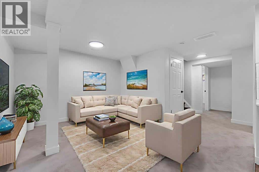 199 Cedardale Road SW — Calgary - Photo 5 of 31