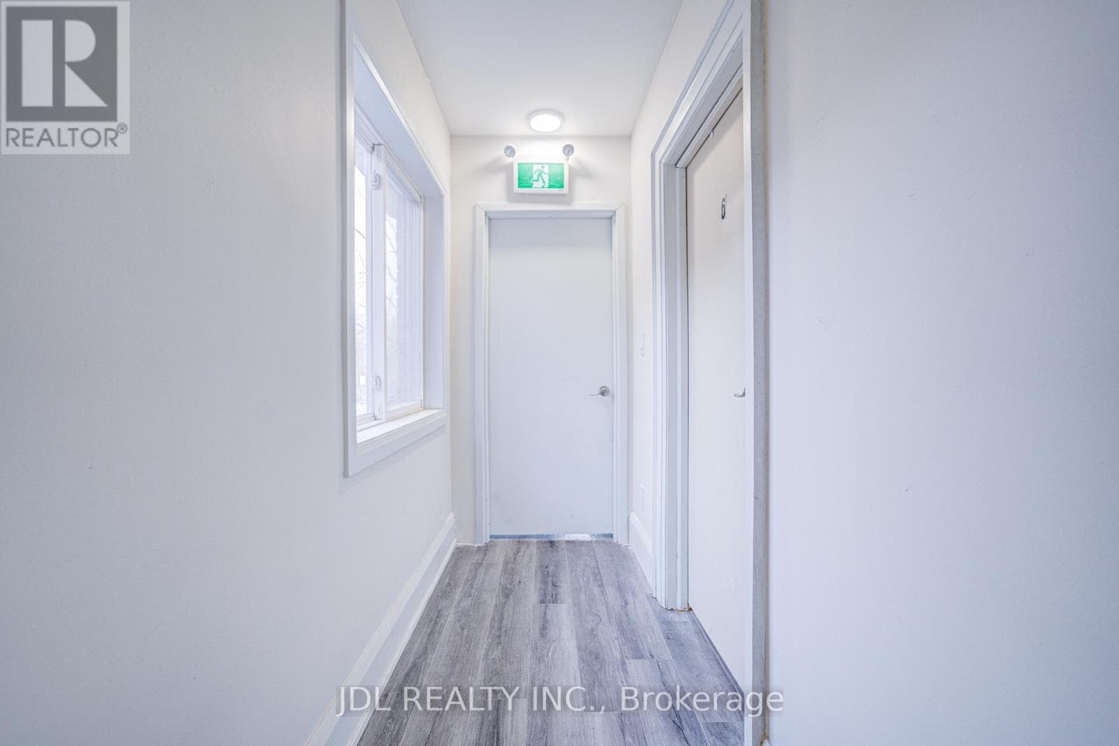 Toronto (Roncesvalles) — Toronto (Roncesvalles) - Main photo