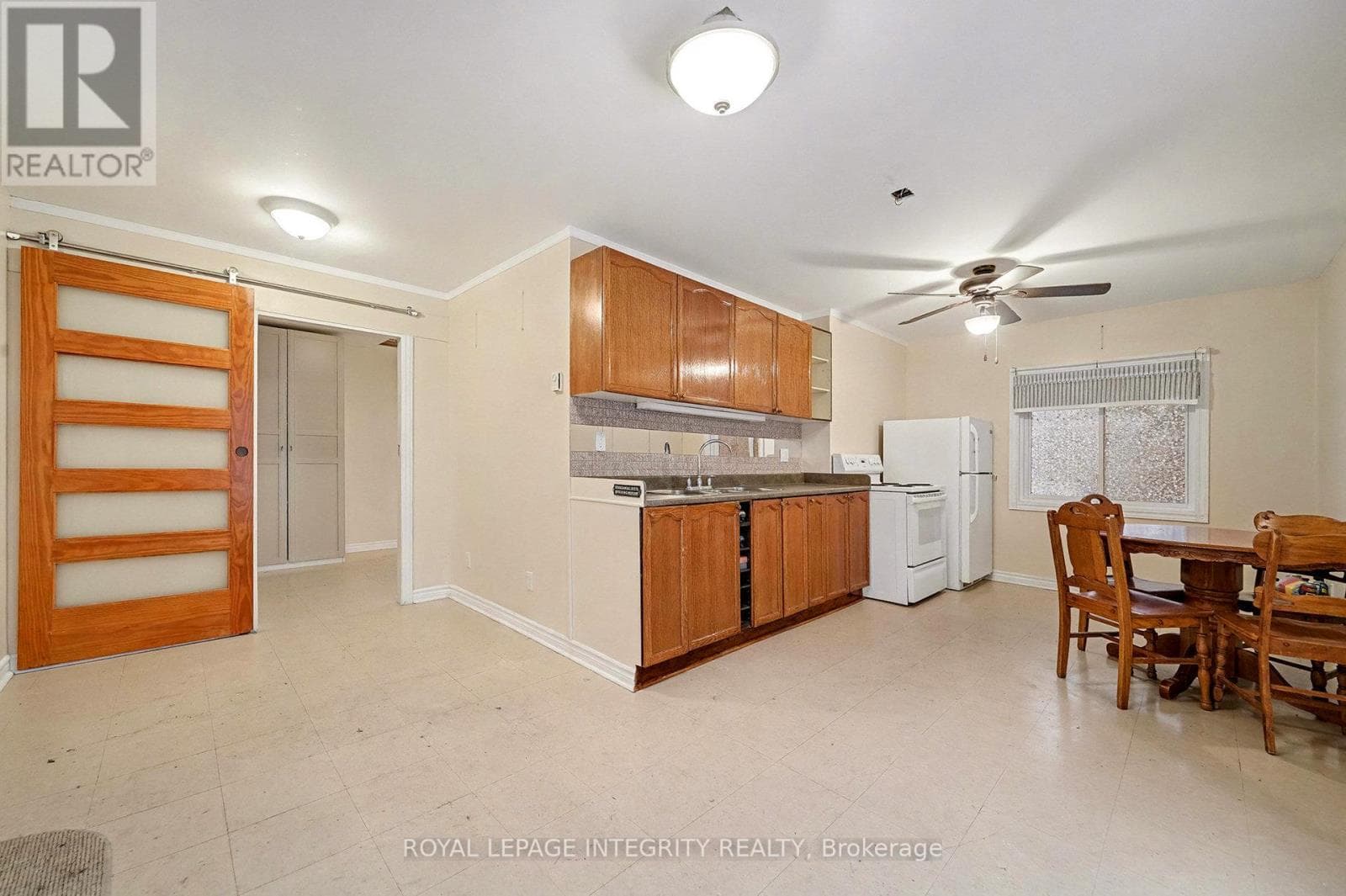 1160 BARNETT DRIVE — Ottawa - Main photo