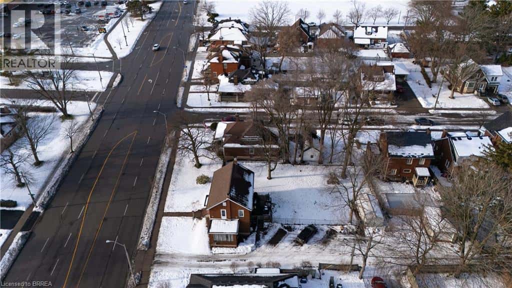 Brantford — Brantford - Photo 5 of 42