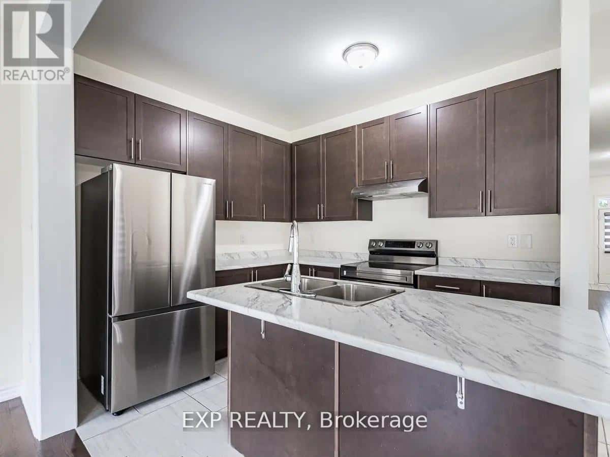 Brampton (Northwest Brampton) — Brampton (Northwest Brampton) - Photo 3 of 17