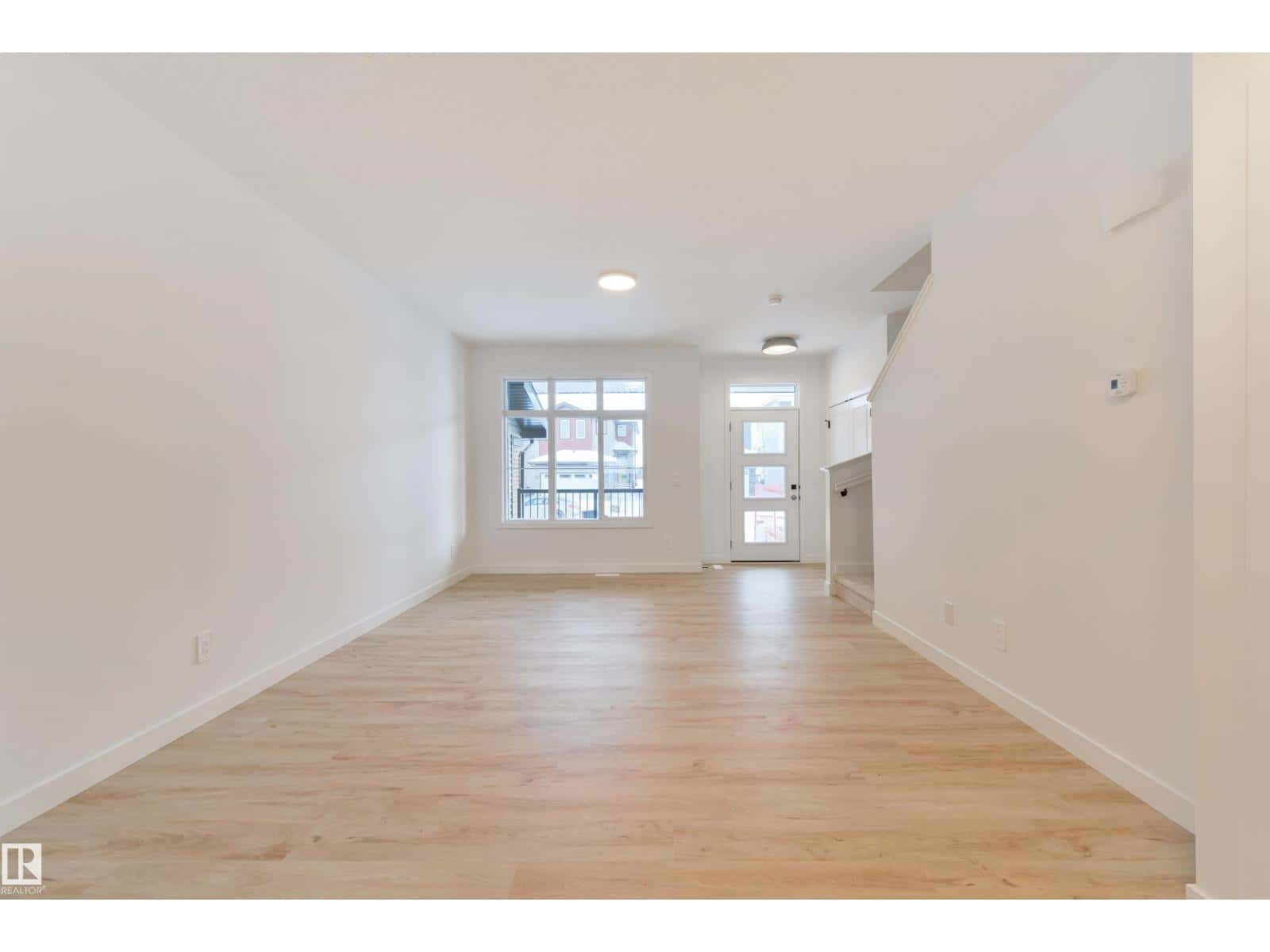 7 COBBLESTONE GA — Spruce Grove, Alberta - Photo 4 of 52