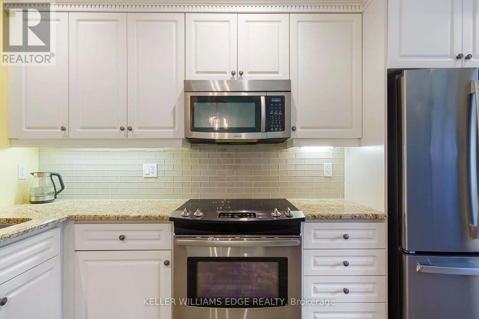 Hamilton (Hamilton Beach) — Hamilton (Hamilton Beach) - Photo 5 of 33