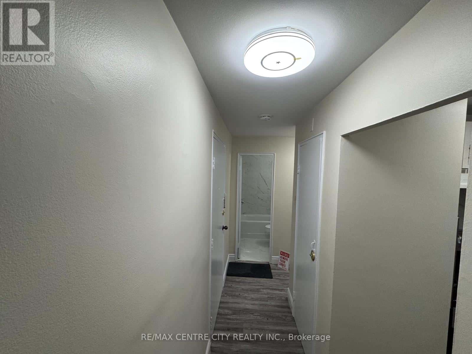 London East (East H) — London East (East H) - Photo 4 of 25