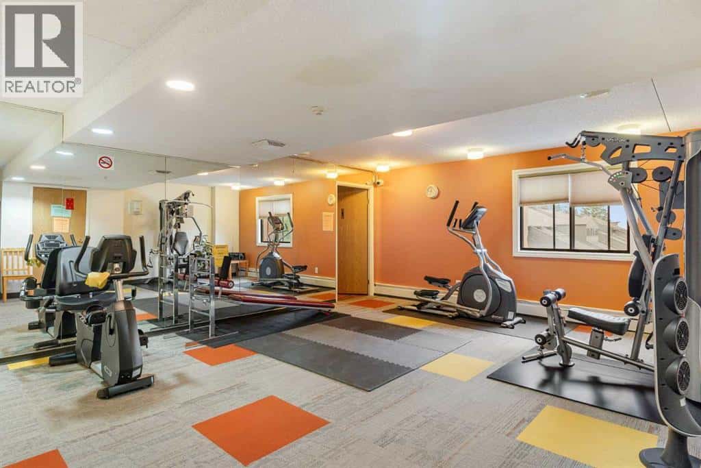 Calgary — Calgary - Photo 2 of 31