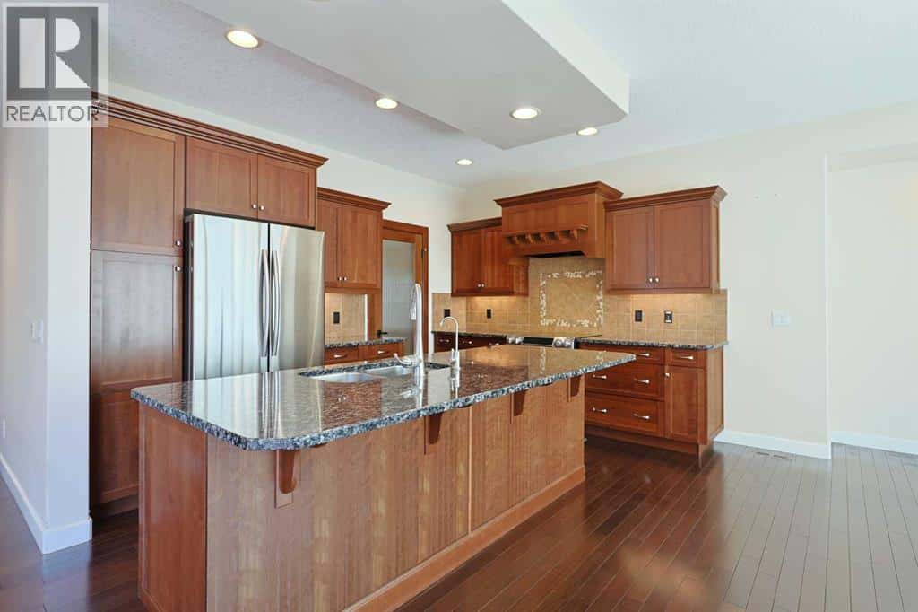 Calgary — Calgary - Photo 3 of 38