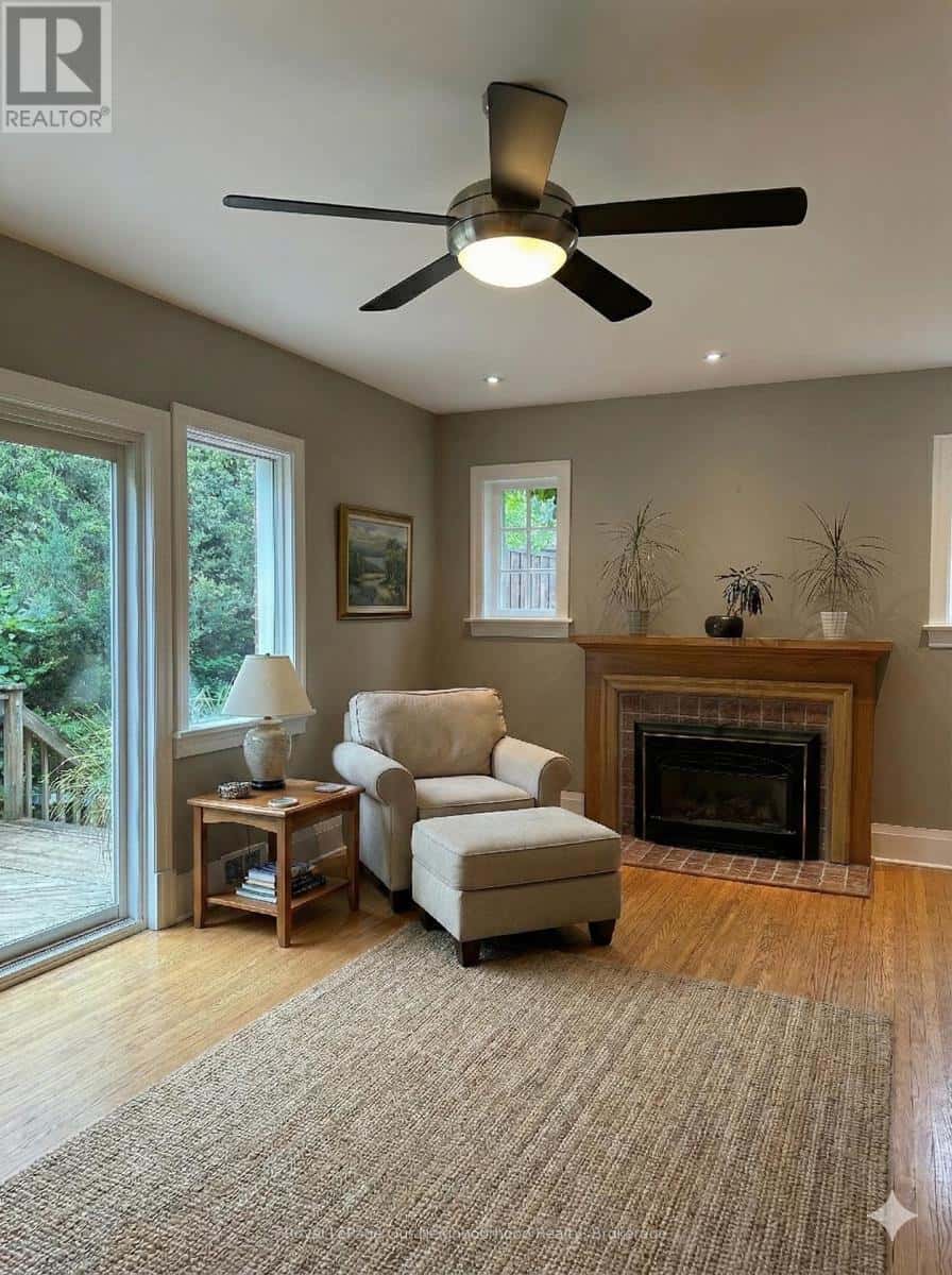 Peterborough (Town Ward 3) — Peterborough (Town Ward 3) - Photo 5 of 30