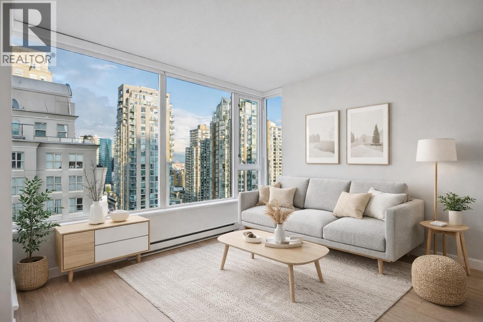 Vancouver — Vancouver - Main photo