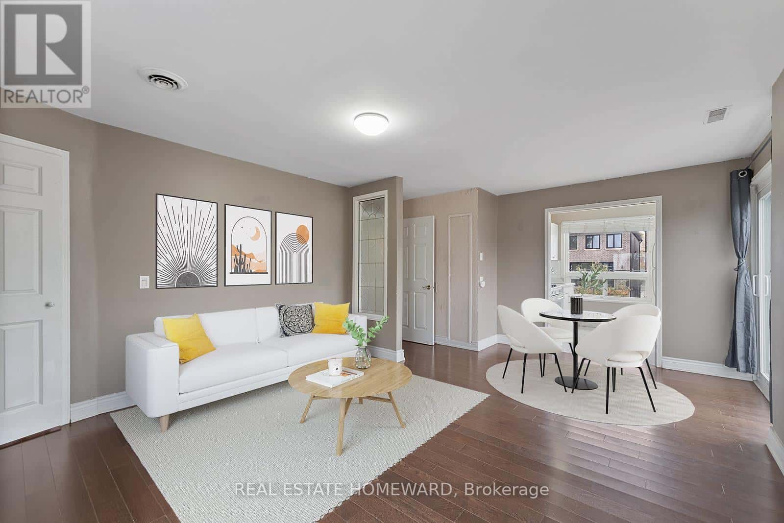 Toronto (Clairlea-Birchmount) — Toronto (Clairlea-Birchmount) - Photo 2 of 21