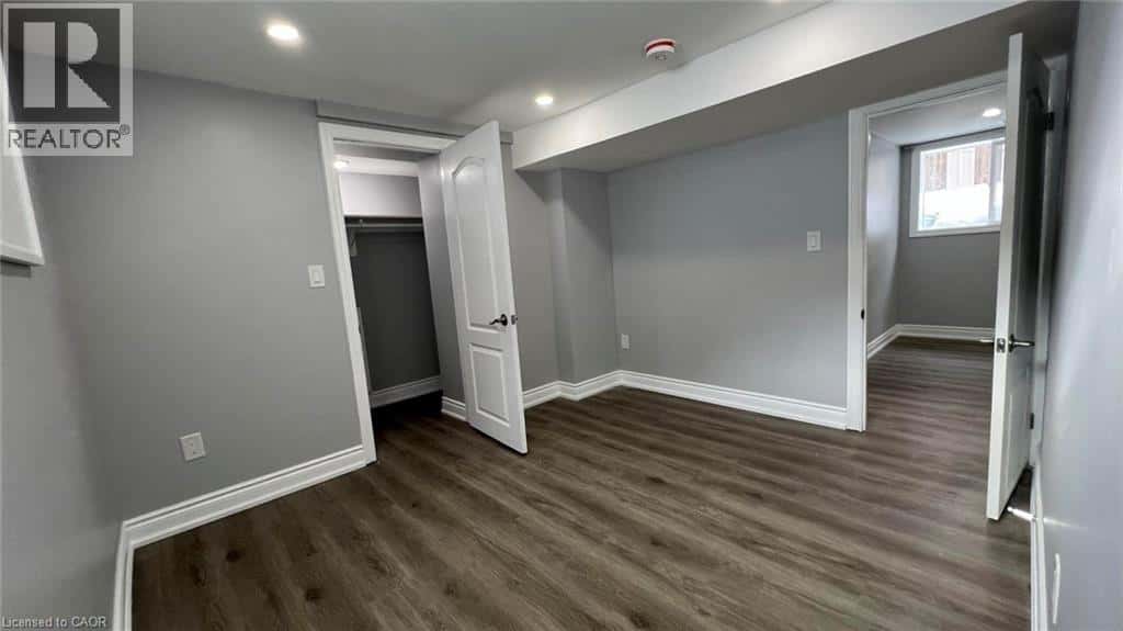 Hamilton — Hamilton - Photo 5 of 9