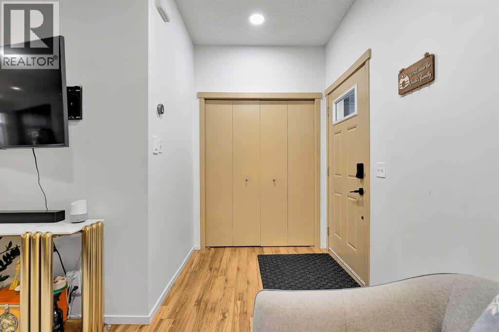 Calgary — Calgary - Photo 4 of 44