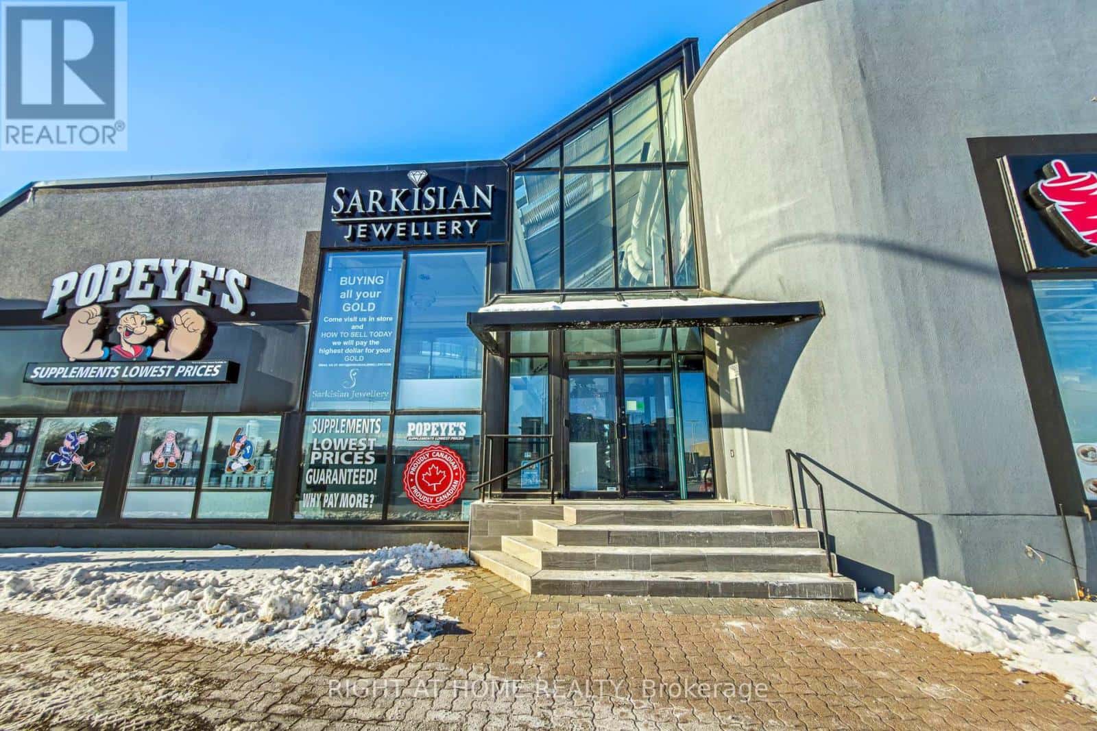 Toronto (Yorkdale-Glen Park) — Toronto (Yorkdale-Glen Park) - Photo 2 of 30