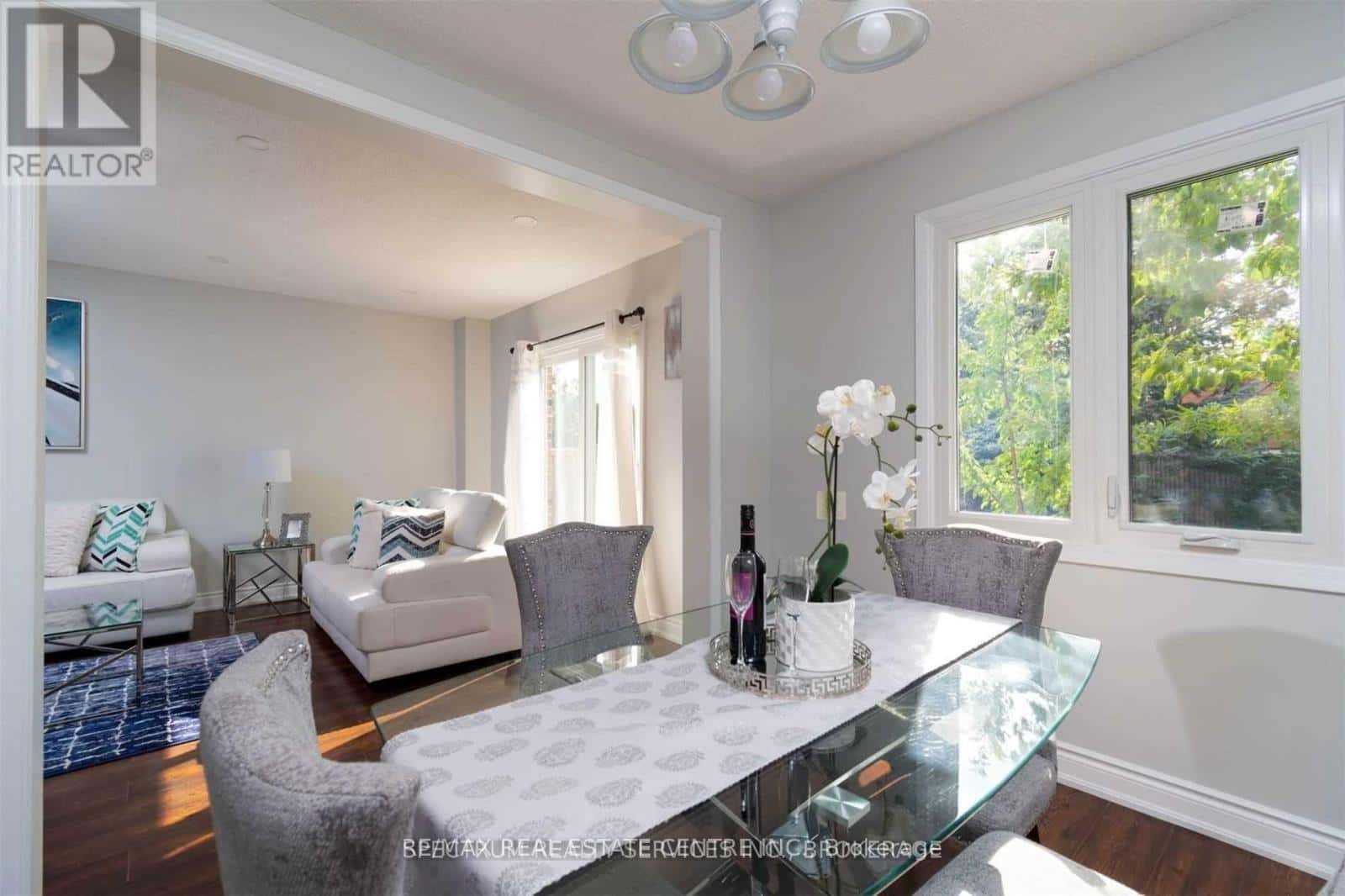 Brampton (Fletcher's West) — Brampton (Fletcher's West) - Photo 5 of 20