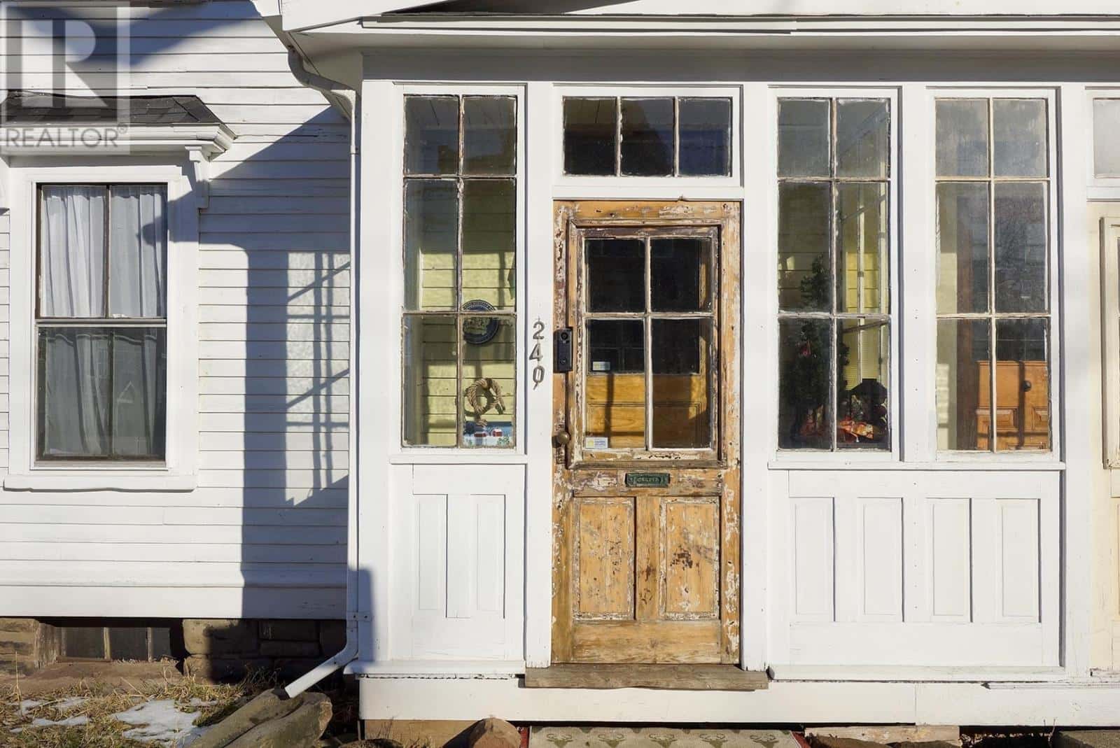 Charlottetown — Charlottetown - Photo 2 of 31