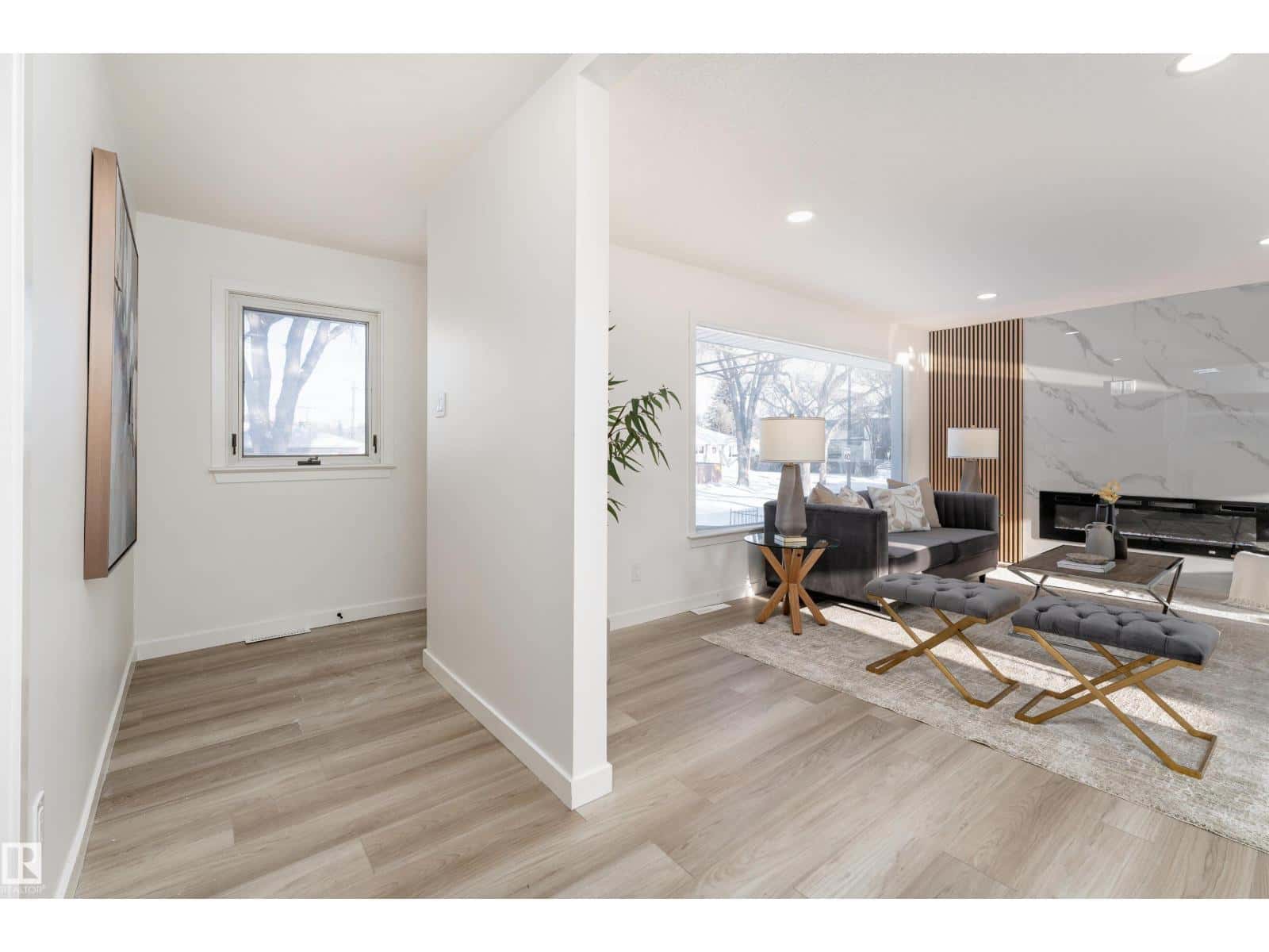 Edmonton — Edmonton - Photo 2 of 41