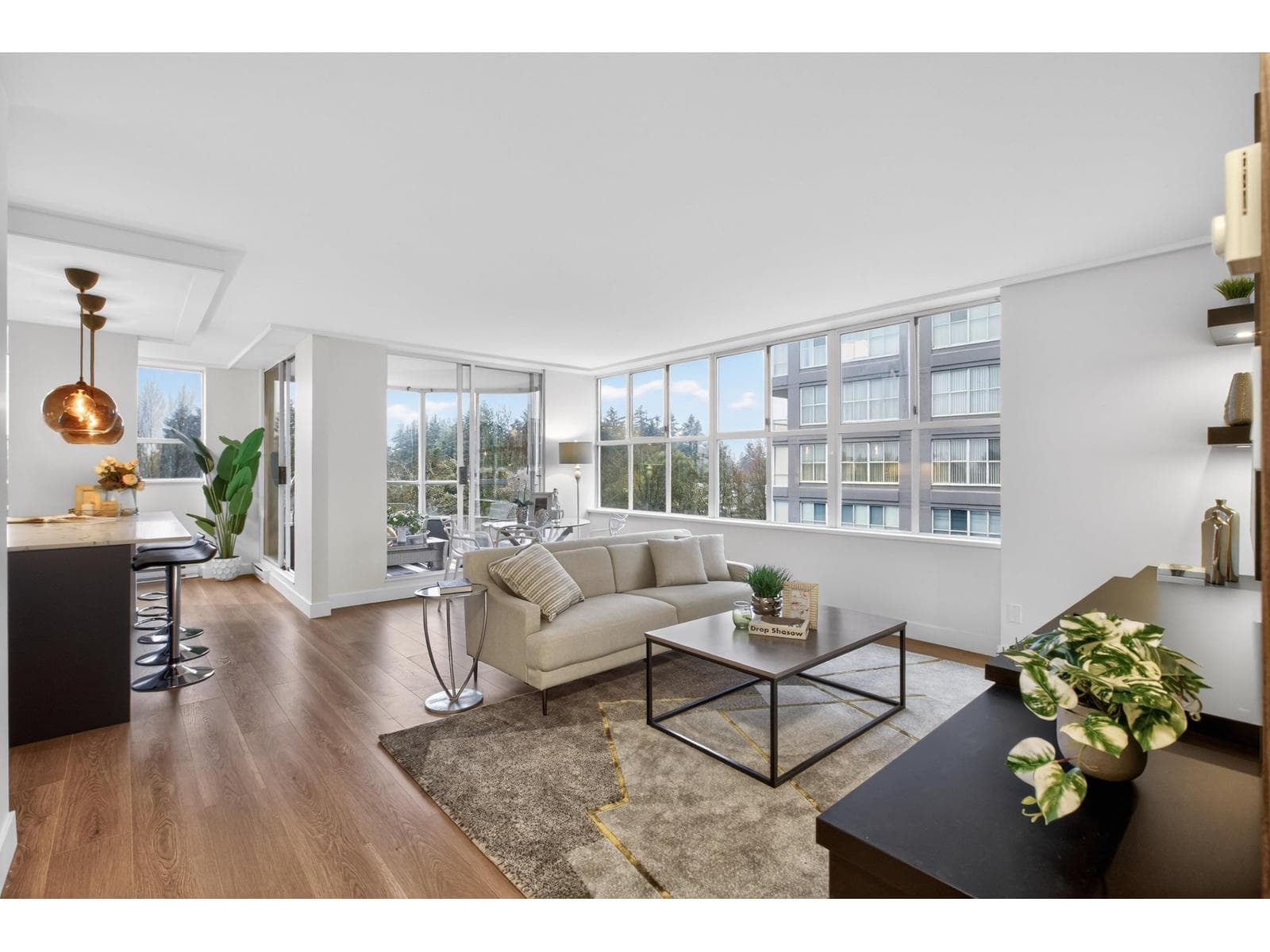 Delta — Delta - Main photo