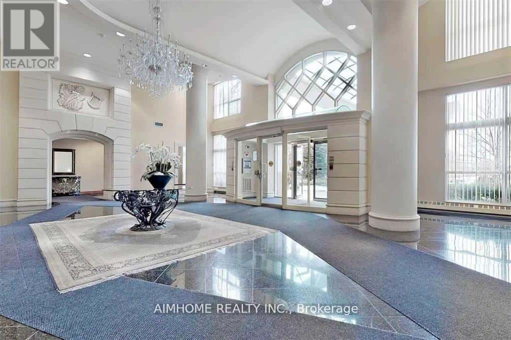 Toronto (Willowdale West) — Toronto (Willowdale West) - Photo 5 of 14