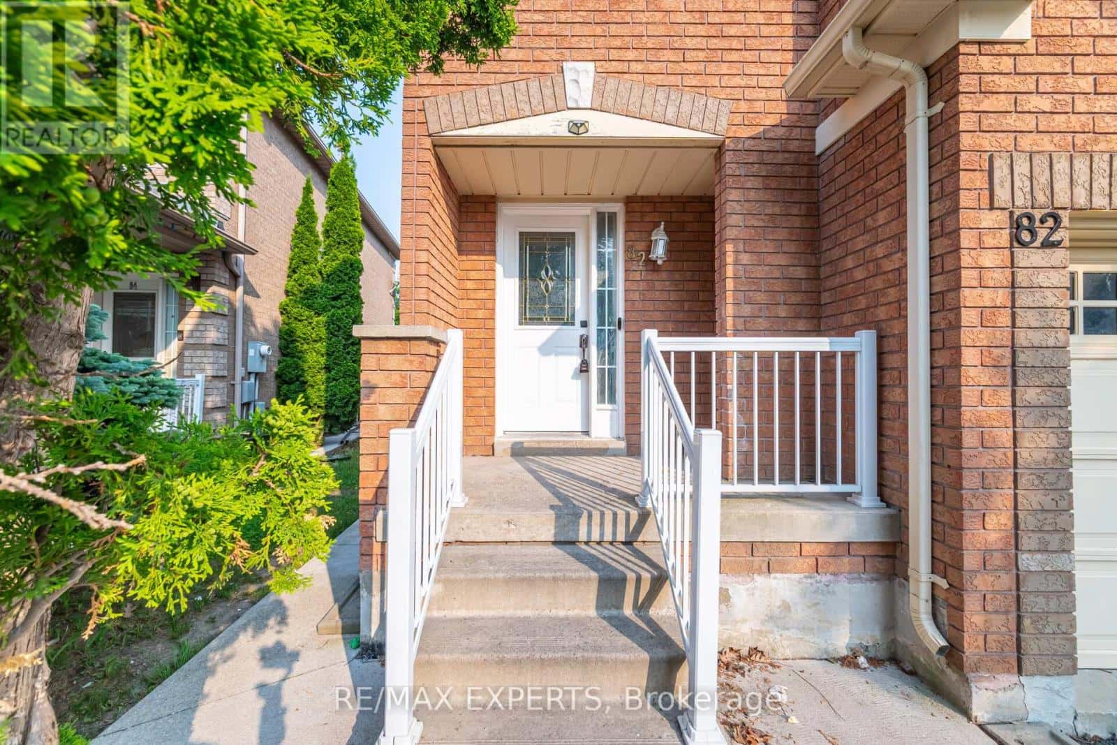 Brampton (Northwest Sandalwood Parkway) — Brampton (Northwest Sandalwood Parkway) - Photo 3 of 19